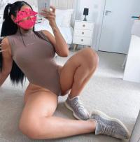 Beylikdüzü Escort Bayan Yeşimle Tadı Damağınızda Kalacak Bir Gece